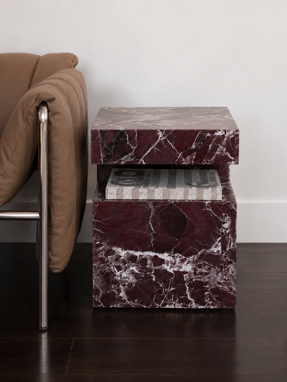 Levitwo Table