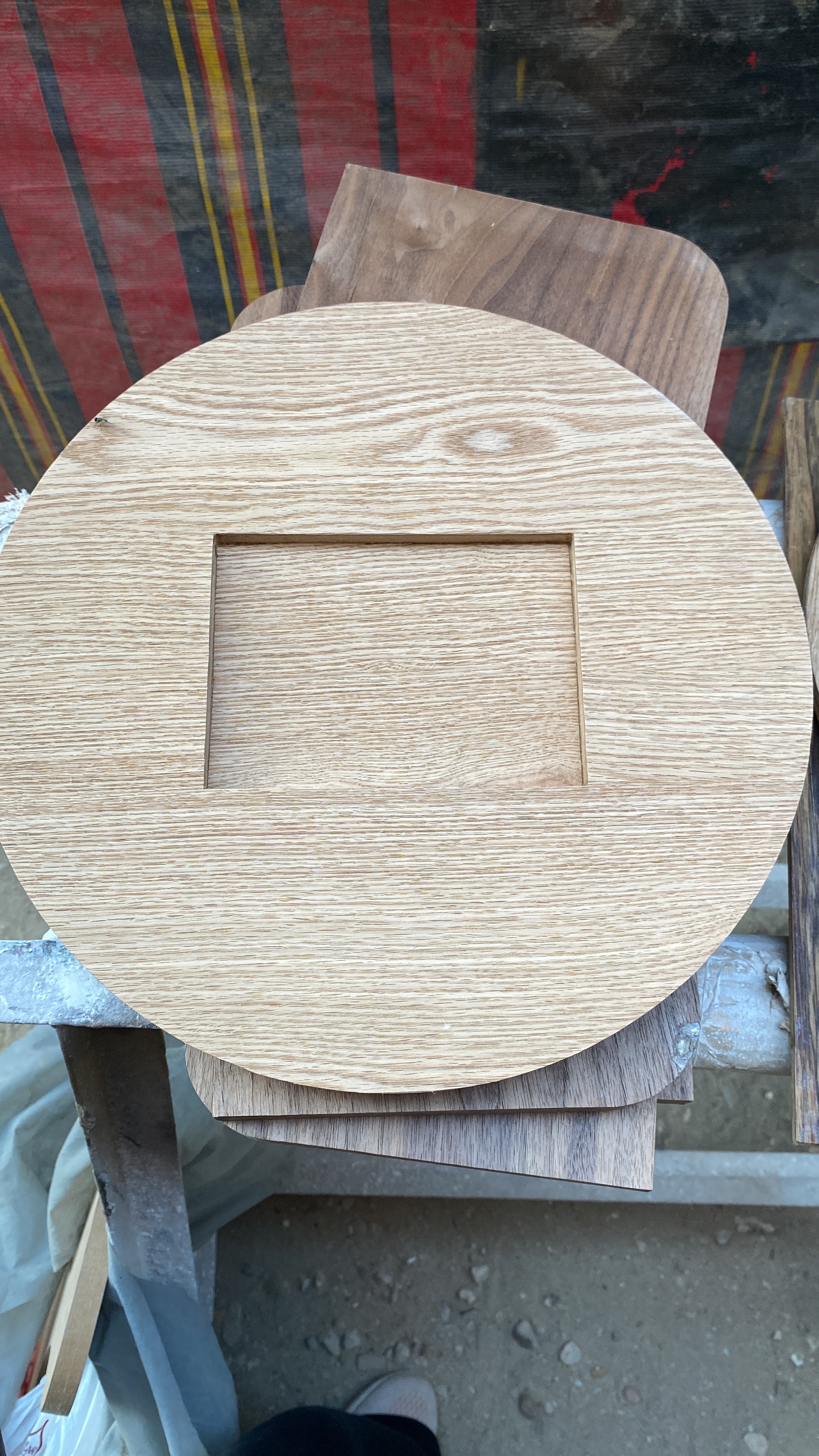 Roundie Frame
